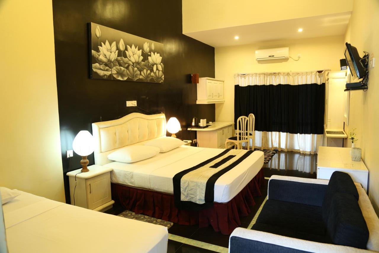 Miridiya Lake Resort Anuradhapura Eksteriør bilde