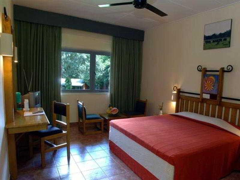 Miridiya Lake Resort Anuradhapura Eksteriør bilde